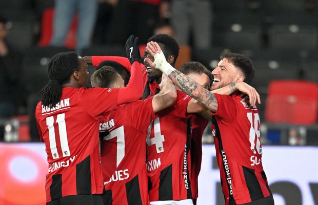 Scor de neprezentare în meciul echipei care îl curtează pe Mirel Rădoi