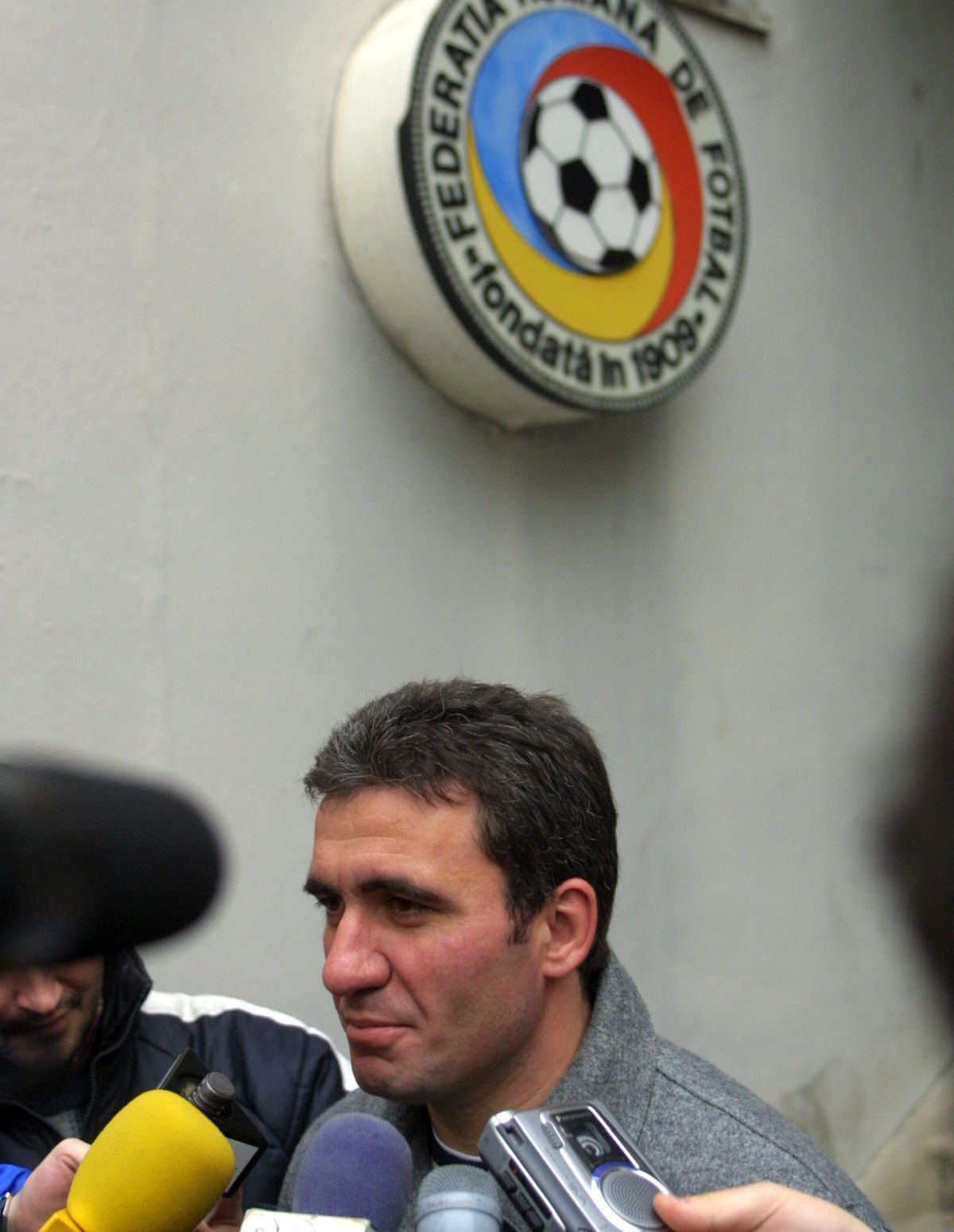 Gică Hagi, selecționer în 2001 - imagini cu „Regele” dintr-o epocă dispărută astăzi