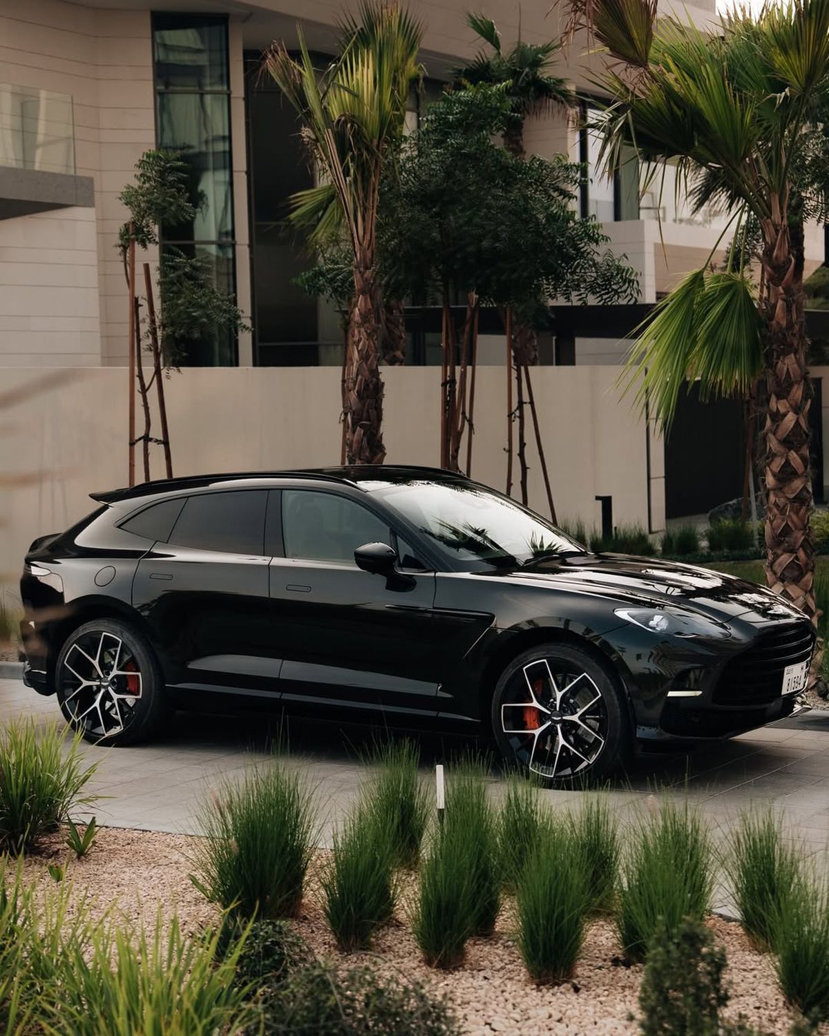 Denis Alibec, o nouă achiziție de lux! A apărut la Farul - FCSB cu o „bestie” de peste 200.000 de euro