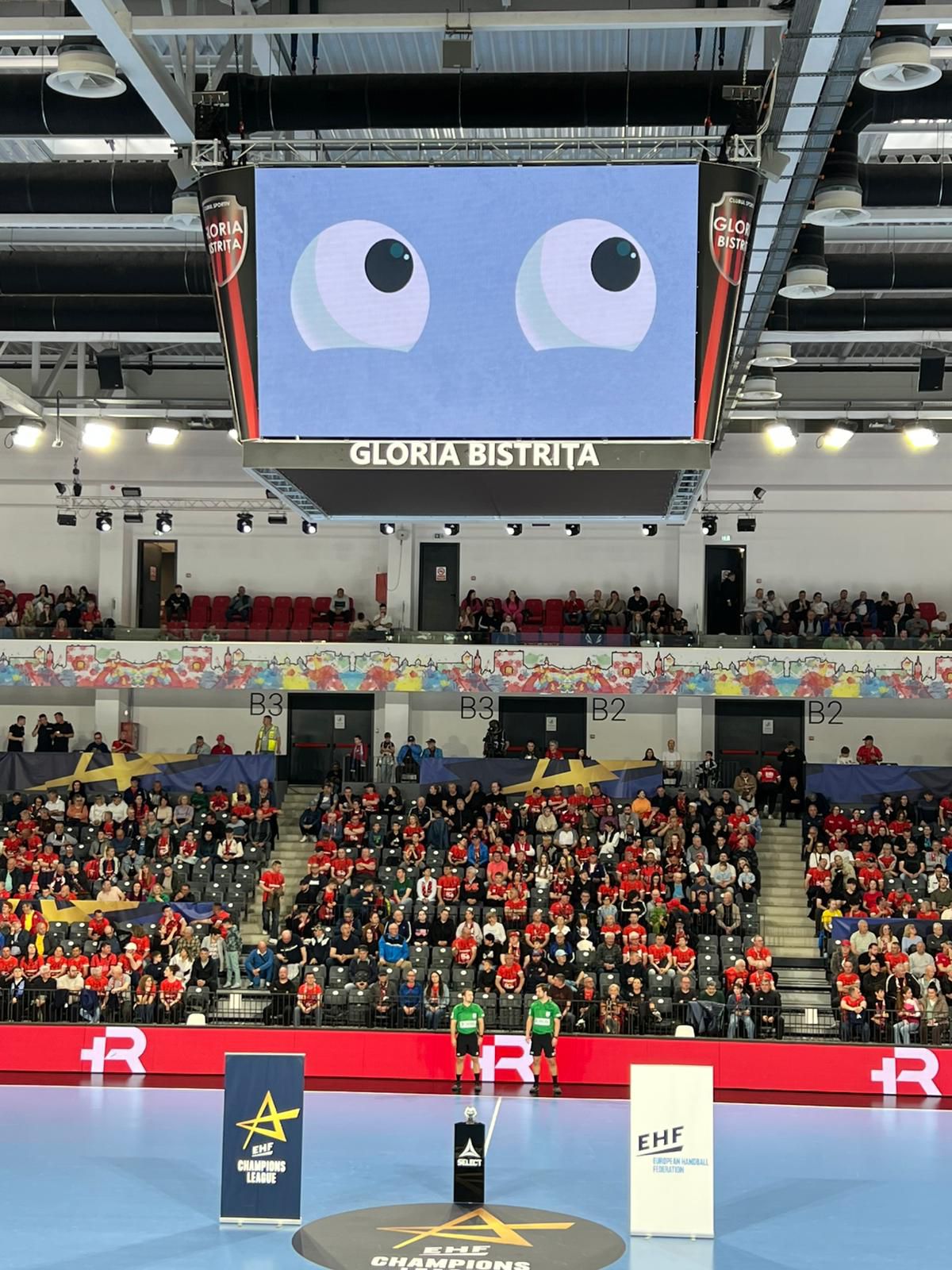 Video-uri educative în TeraPlast Arena din Bistrița