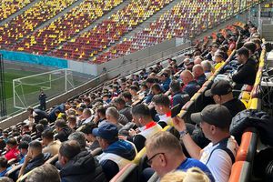 Gică Hagi, discurs în fața a 500 de antrenori pe scena de la Arena Națională: ultimul eveniment înainte de prezentarea ca selecționer