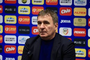 La instalare, Gică Hagi a oferit un moment emoționant: „Mircea Lucescu m-a dorit, e profesorul meu!”