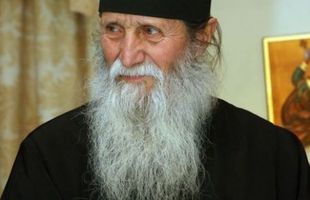 ÎPS Pimen, arhiepiscopul Sucevei și Rădăuților, a murit la vârsta de 90 de ani, după ce a fost infectat cu coronavirus