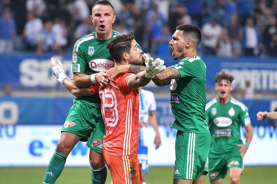 Roland Niczuly, în centru // foto: Imago Images