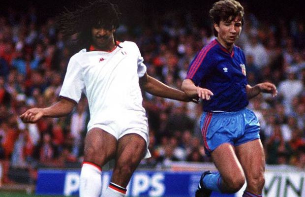 Suporterii Stelei nu-l iartă pe Dan Petrescu: „Nu te-a înjurat nimeni de la Steaua! Ai dat credibilitate unui club al infractorilor și ei te înjură peste tot”