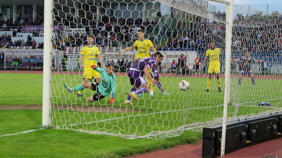 Bogdan Vintilă a dus-o pe FC Argeș la baraj: „A fost un roller coaster”