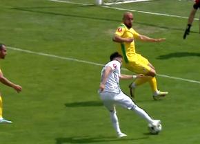 Un debut și o retragere în FC Botoșani - CS Mioveni » Meciul se dispută acum