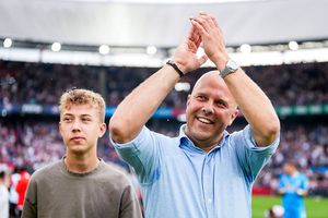 Liverpool a anunțat OFICIAL înlocuitorul lui Jurgen Klopp, a doua zi după despărțirea de antrenorul neamț