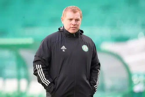 Presa din Scoția a reacționat, după ce antrenorul Neil Lennon (52 de ani) a semnat cu Rapid.