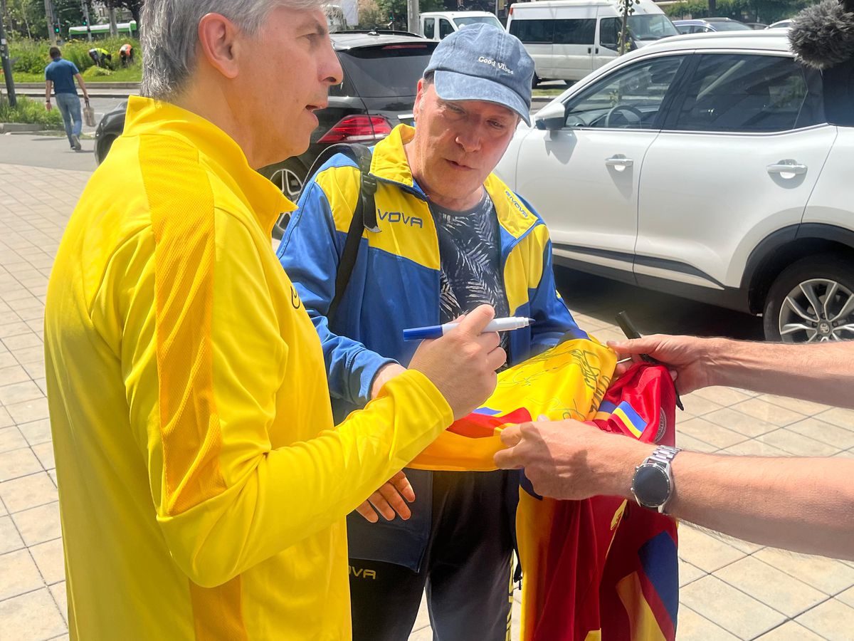 Miodrag Belodedici a împlinit 60 de ani și a fost sărbătorit de colegii din Generația de Aur: „Mă simt la fel de bine că la 40!”