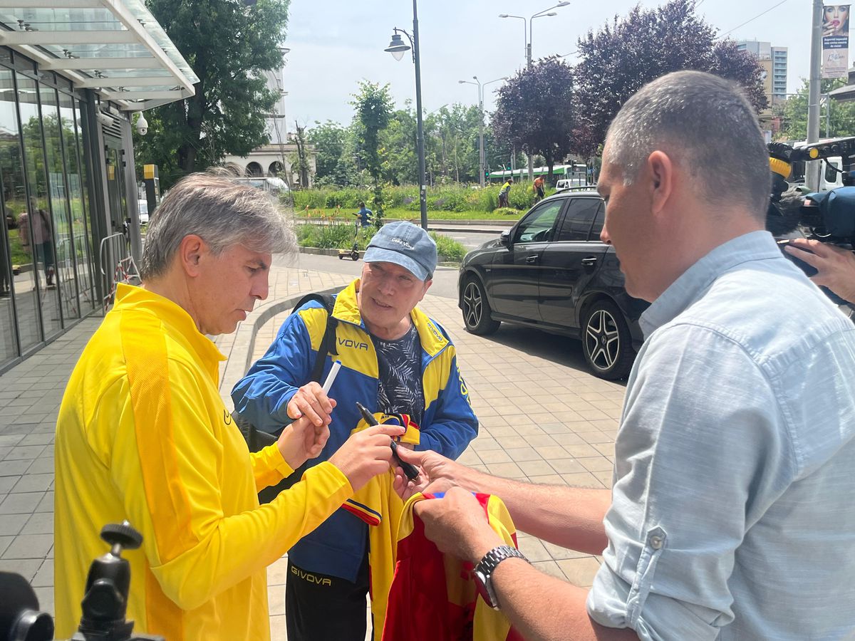 Miodrag Belodedici a împlinit 60 de ani și a fost sărbătorit de colegii din Generația de Aur: „Mă simt la fel de bine că la 40!”