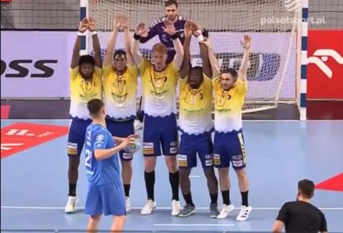 Wisla Plock a învins-o pe Industria Kielce în primul meci al finalei campionatului de handbal masculin din Polonia.