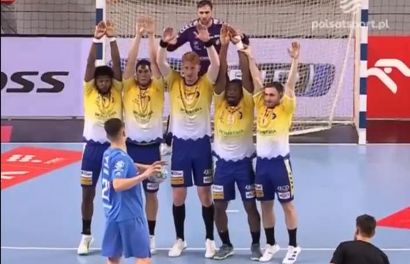 O dată în viață! Aruncarea uluitoare, în ultima secundă, care a decis finala campionatului de handbal din Polonia » Favorita Kielce, în corzi