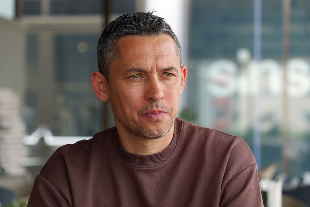 Are 44 de meciuri pentru România și spune 3 povești incredibile din Serie A: „I se spunea «Tractorul», pleca cu 3 adversari în spate” + „Paolo Maldini mi-a dat tricoul... apoi l-a luat înapoi. În schimb, Zola m-a șocat”