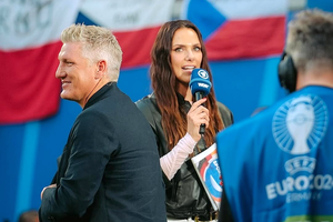 În mijlocul dramei cu Ana Ivanovic, Schweinsteiger este din nou în centrul atenției! Prezentatoarea TV a uimit pe toată lumea cu ultima fotografie