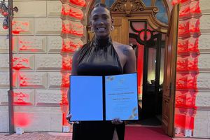 O jucătoare a Gloriei Bistrița, premiată la Gala World Fair Play Awards » Imagini cu gestul care a făcut înconjurul lumii