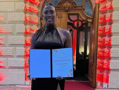 O jucătoare a Gloriei Bistrița, premiată la Gala World Fair Play Awards » ...
