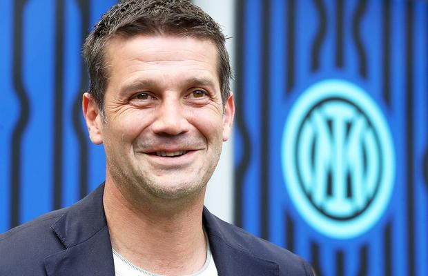 Fabrizio Romano scrie despre Cristi Chivu: „Semnează până la sfârșitul lunii”