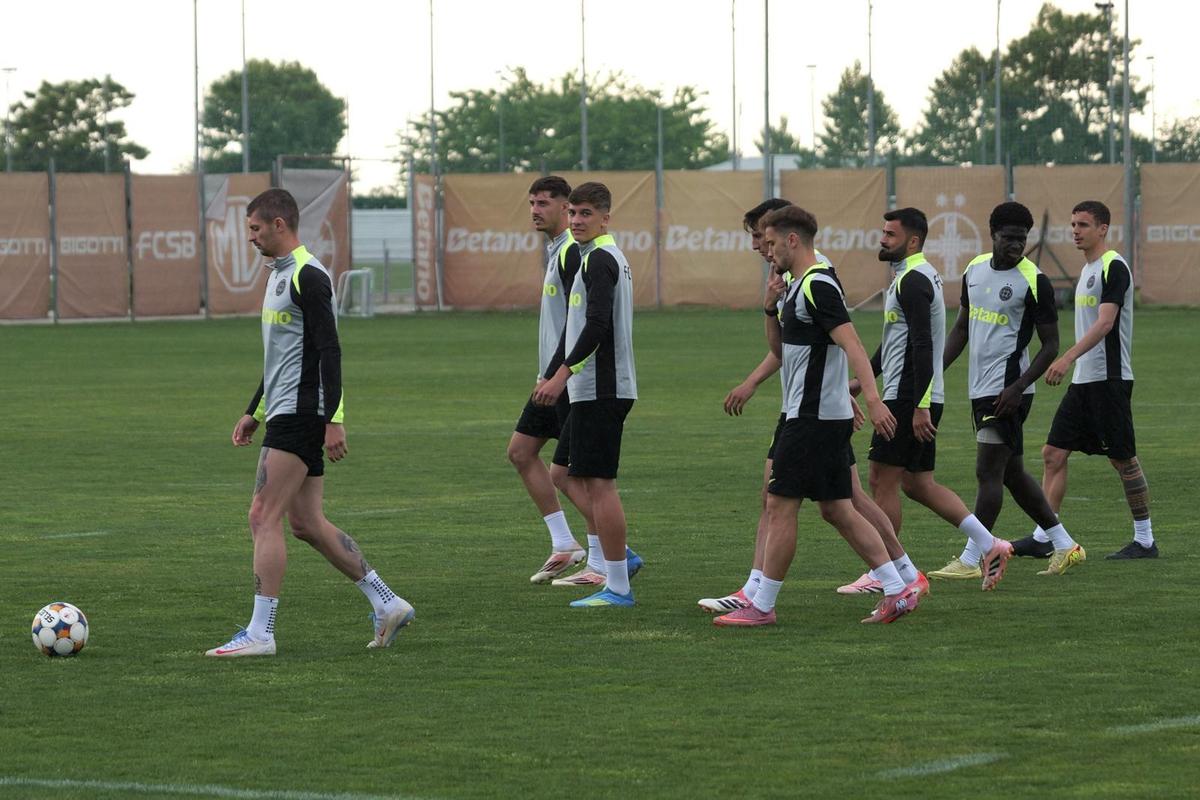 Ploaie torențială la primul antrenament al lui Marius Baciu la FCSB: ce s-a întâmplat la Berceni