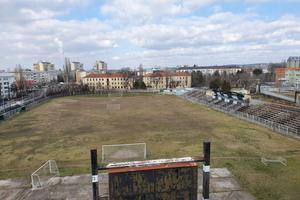 Acuzații grave aduse de mama arbitrului minor care a fost bătut la Craiova: „Mi-a spus că a luat bătaie pentru că e prost” » Ce spune tânărul despre incident