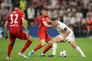 Aston Villa - Freiburg, finala Europa League » Rogers, șut puțin alături