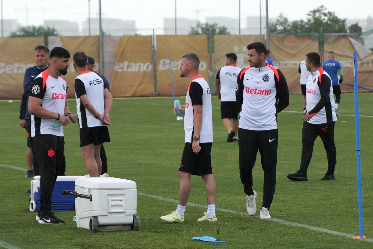 Ploaie torențială la primul antrenament al lui Marius Baciu la FCSB: ce s-a întâmplat la Berceni