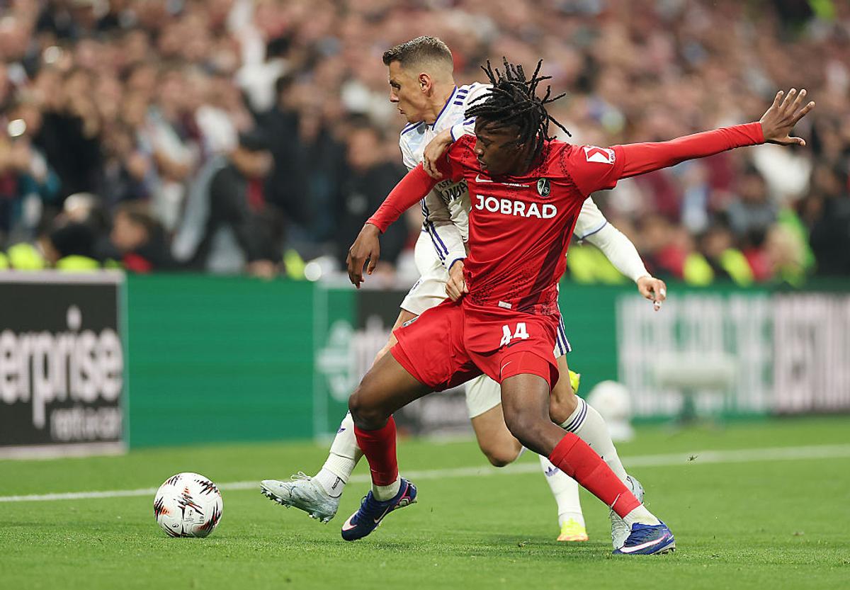 Aston Villa - Freiburg, finala Europa League