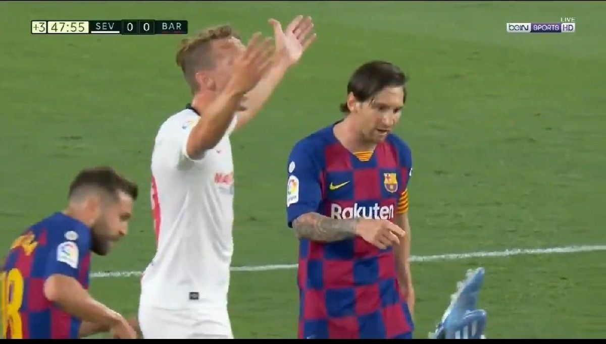 Sevilla - Barcelona 0-0 » Leo Messi și-a pierdut cumpătul pe teren și a îmbrâncit un adversar