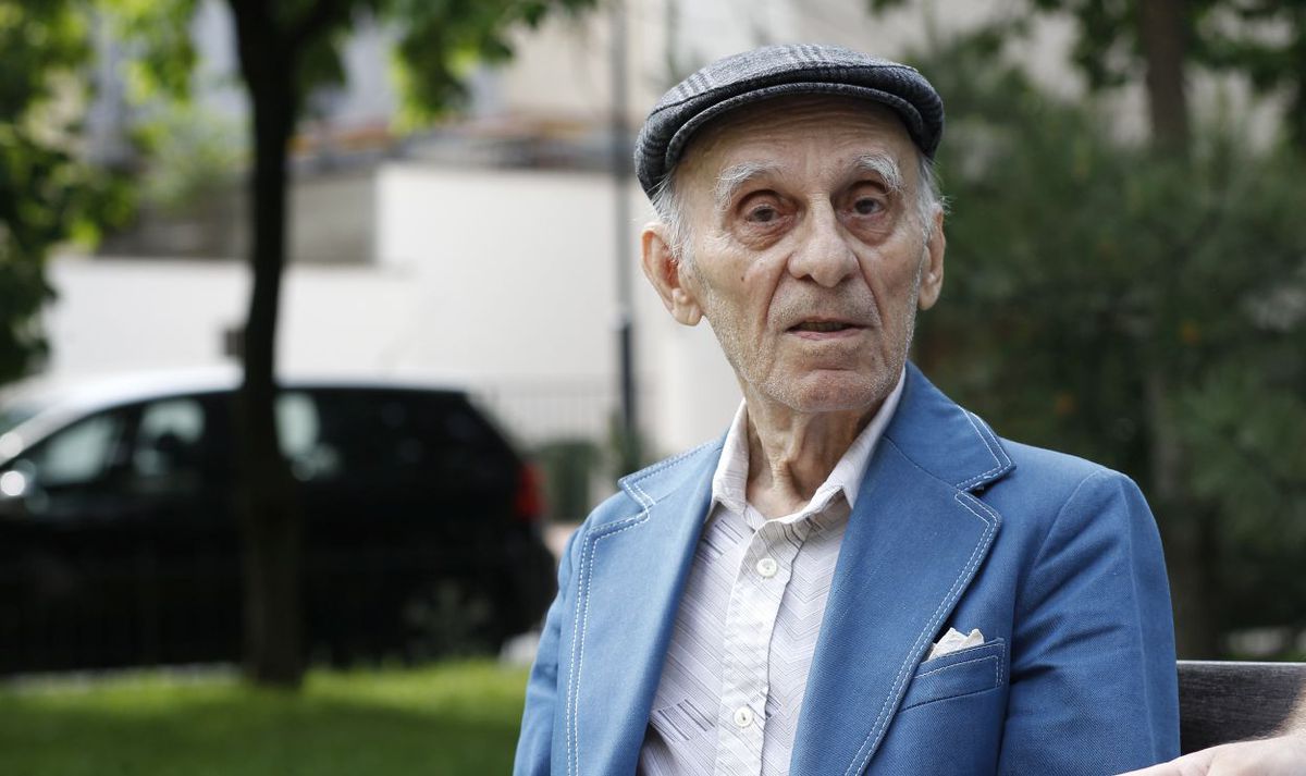 A murit Dumitru Munteanu, cel mai vârstnic supraviețuitor al generației de aur a Petrolului! „Am avut cea mai artistică echipă din istoria fotbalului românesc”