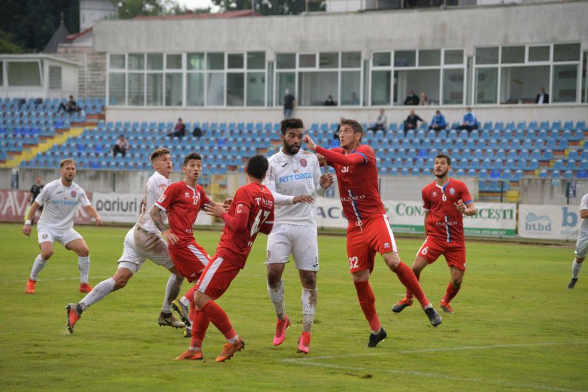 CFR CLUJ - CS UNIVERSITATEA CRAIOVA. Au venit banii în „Gruia”: conducerea le-a oferit jucătorilor o sumă IMENSĂ