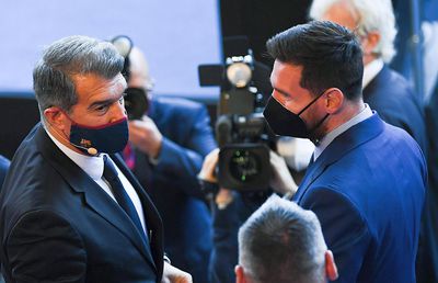 „Clubul e într-o stare mai proastă decât credeam” » Laporta insistă pentru Messi și anunță alte 4 transferuri