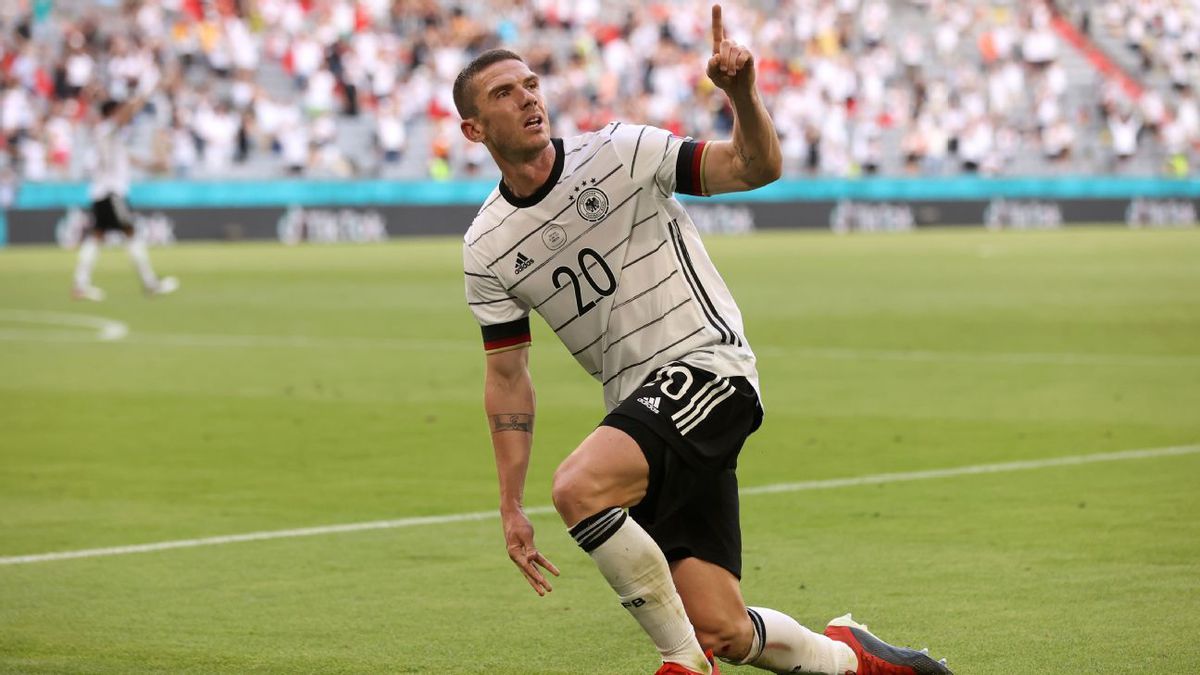 Detalii interesante despre omul meciului din partida Portugalia - Germania! N-a evoluat niciodată la juniori și când l-au descoperit era băut!