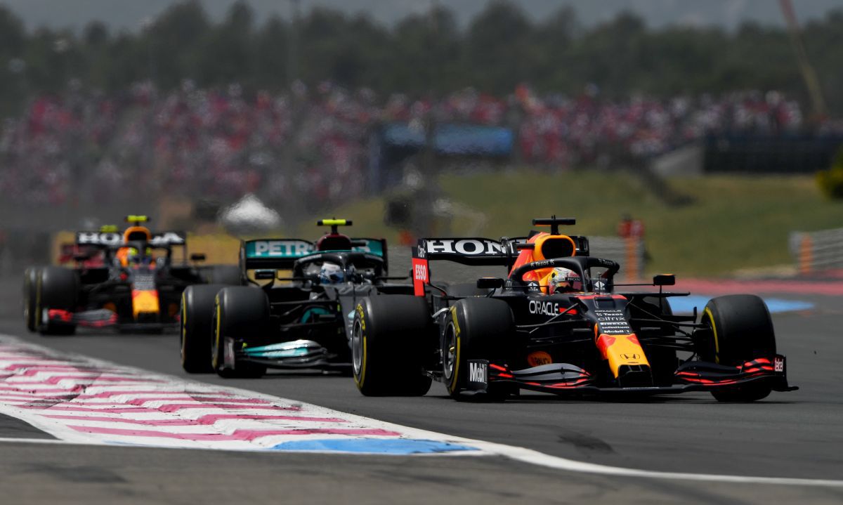 Max Verstappen a câștigat Marele Premiu al Franței! Lewis Hamilton, depășit în penultimul tur