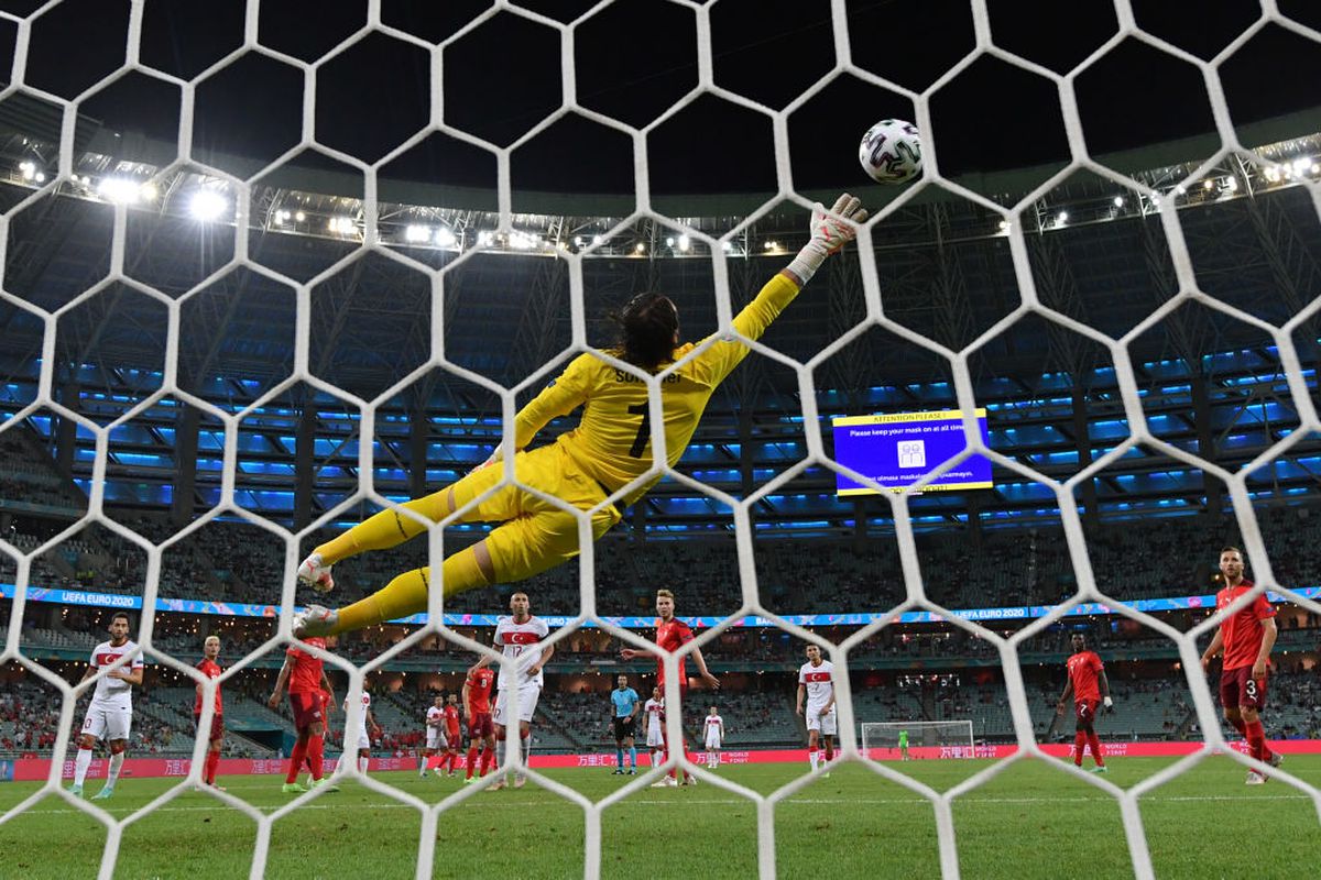 Elveția - Turcia 3-1 » Asediu elvețian! Naționala lui Petkovic a dominat copios, dar se mulțumește cu locul 3 și așteaptă jocul rezultatelor