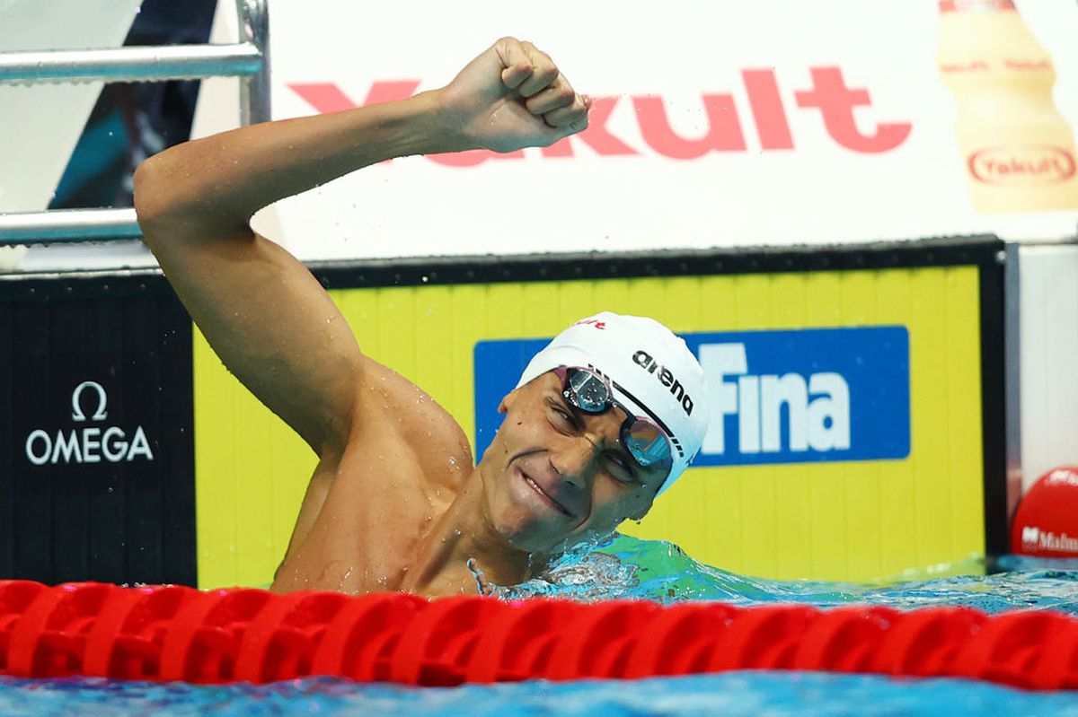 David Popovici e REGELE ABSOLUT al natației: campion mondial în proba de 200 de metri liber! Al 4-lea timp din ISTORIE