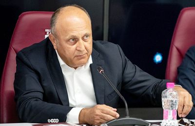 Rapid o scoate din „groapă” pe Poli Timișoara » Cluburile au bătut palma