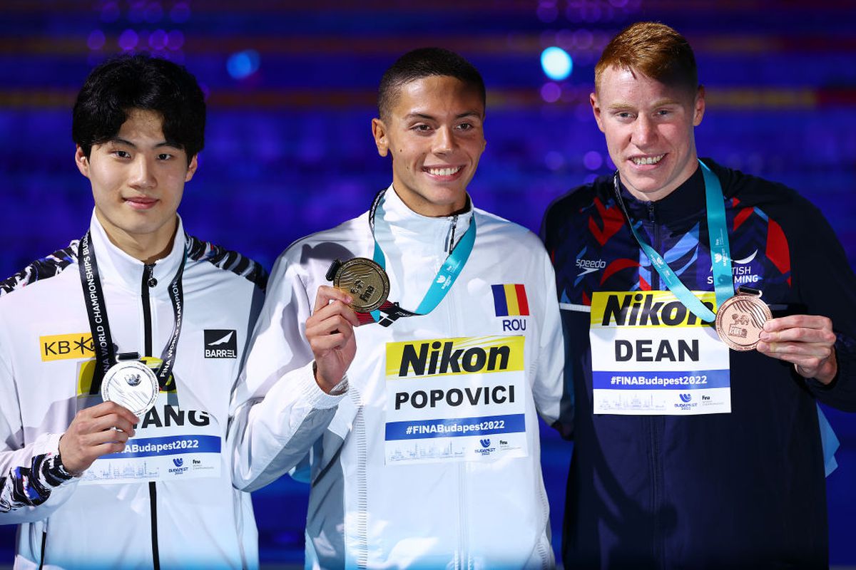 Performanța lui Popovici a făcut înconjurul planetei: „Tocmai l-am auzit spunând asta! Nu e așa, David!” + „Toate recordurile sunt în pericol”