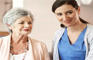 Descoperă toate informațiile de care ai nevoie despre un cămin pentru bătrâni cu alzheimer