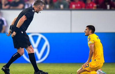 România salvată de VAR! Cum ar fi arătat clasamentul fără intervenția arbitrajului video: „tricolorii” ar fi pierdut locul care duce la EURO