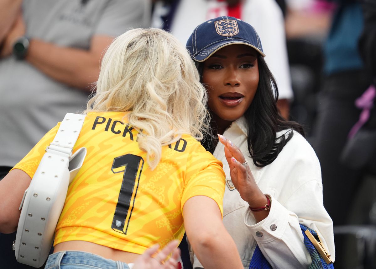 Vestea care i-a întristat pe jurnaliștii englezi prezenți pe stadion la Danemarca - Anglia: „Accident șocant”