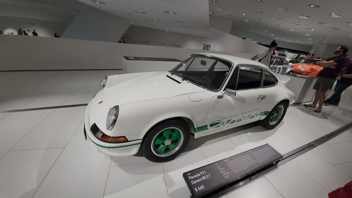 Muzeul Porsche din Stuttgart