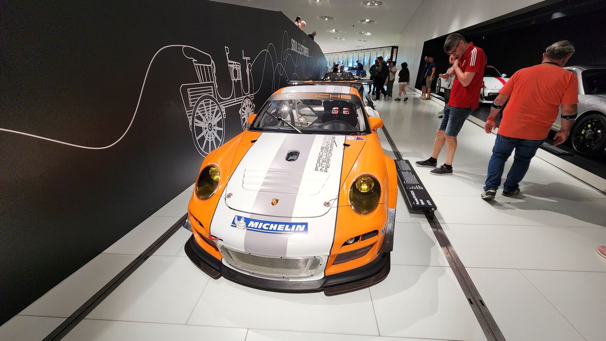 Muzeul Porsche din Stuttgart