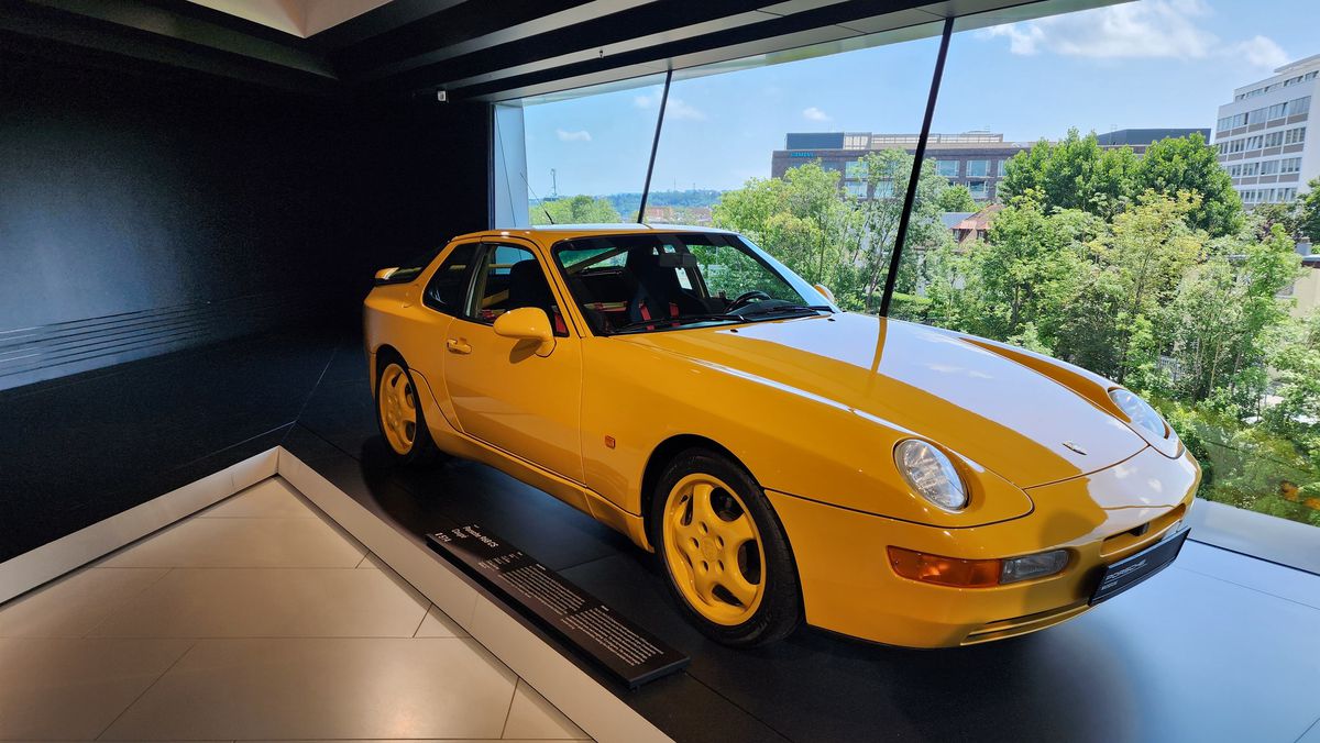 Muzeul Porsche din Stuttgart