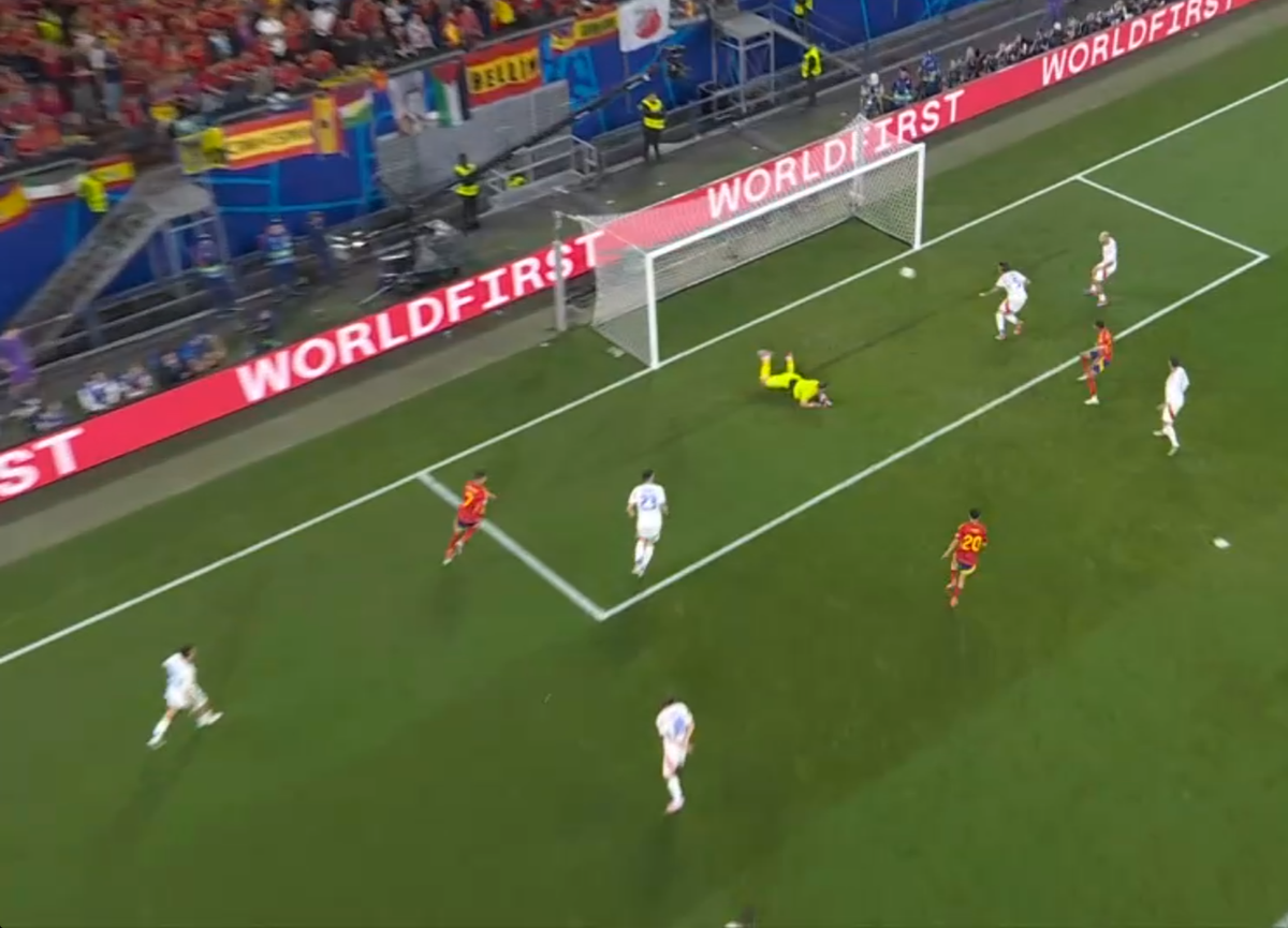 Execuția caraghioasă care a decis Spania - Italia » Număr IMENS de autogoluri în doar 18 meciuri la Euro