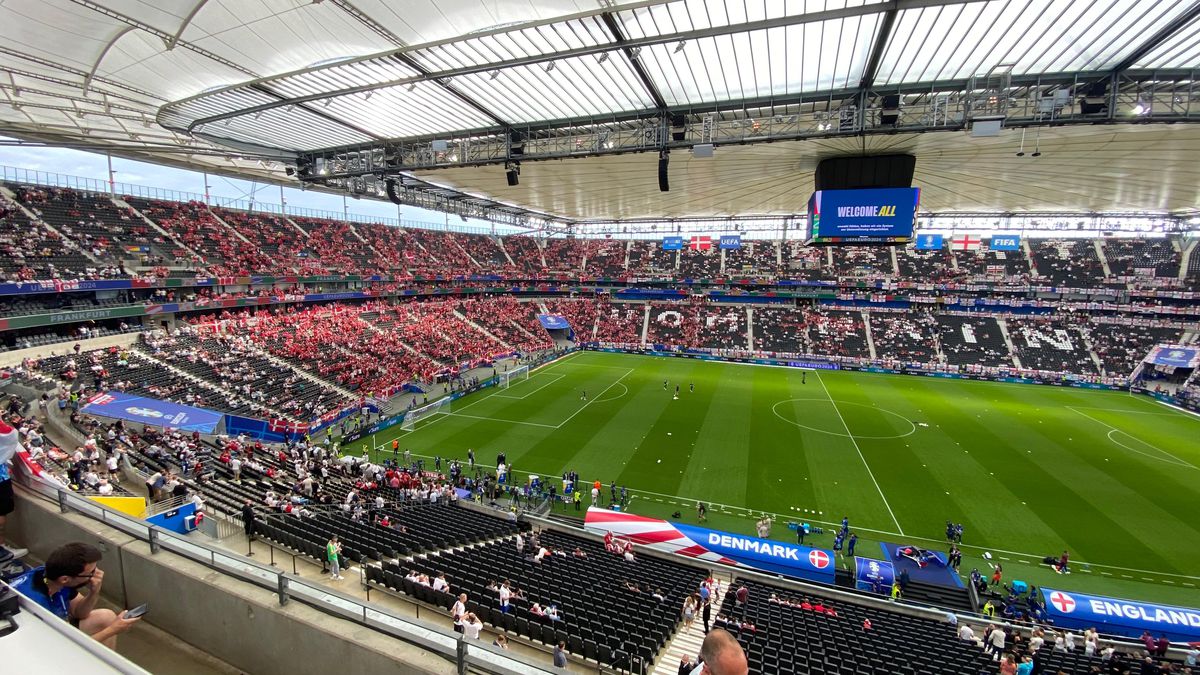 Înainte de Danemarca - Anglia