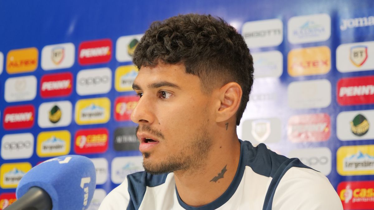 Prezent la EURO, Florinel Coman a fost întrebat despre plecarea de la FCSB: „Nu am semnal”