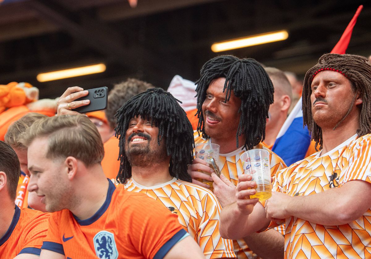 Controversă la Euro 2024 » Fenomenul blackface sau o distracție nevinovată? Direct implicat, fostul Balon de Aur a reacționat