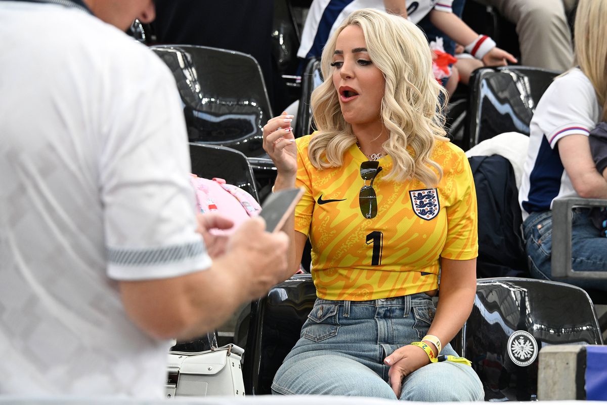 Vestea care i-a întristat pe jurnaliștii englezi prezenți pe stadion la Danemarca - Anglia: „Accident șocant”