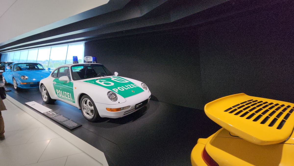 GSP.RO a intrat în culisele celui mai spectaculos muzeu auto din lume » O oră petrecută la Porsche, în Germania