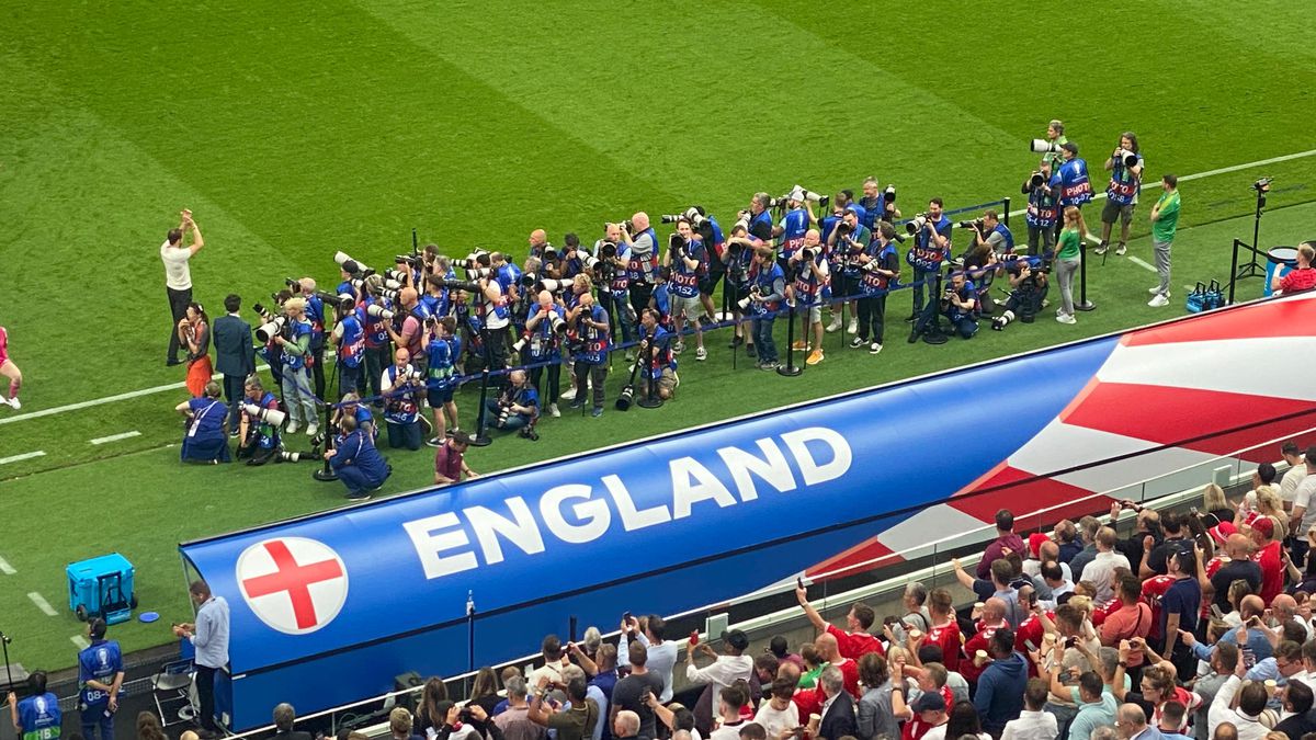 Înainte de Danemarca - Anglia